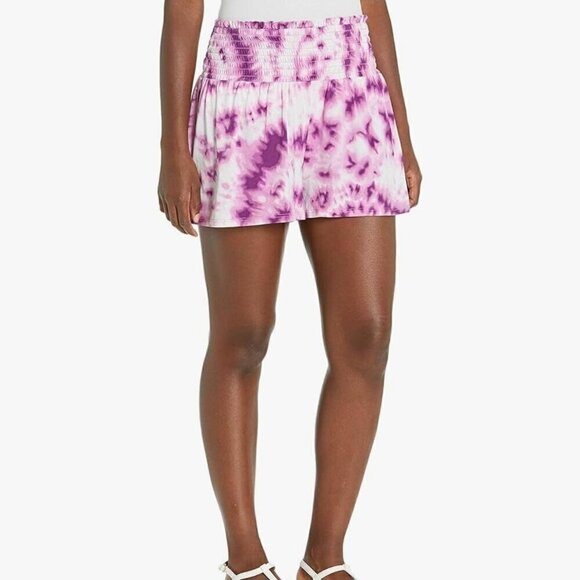 NWT BCBGeneration Women's Smocked Waist Short in Lavender Herb - Size: Medium - Picture 1 of 8